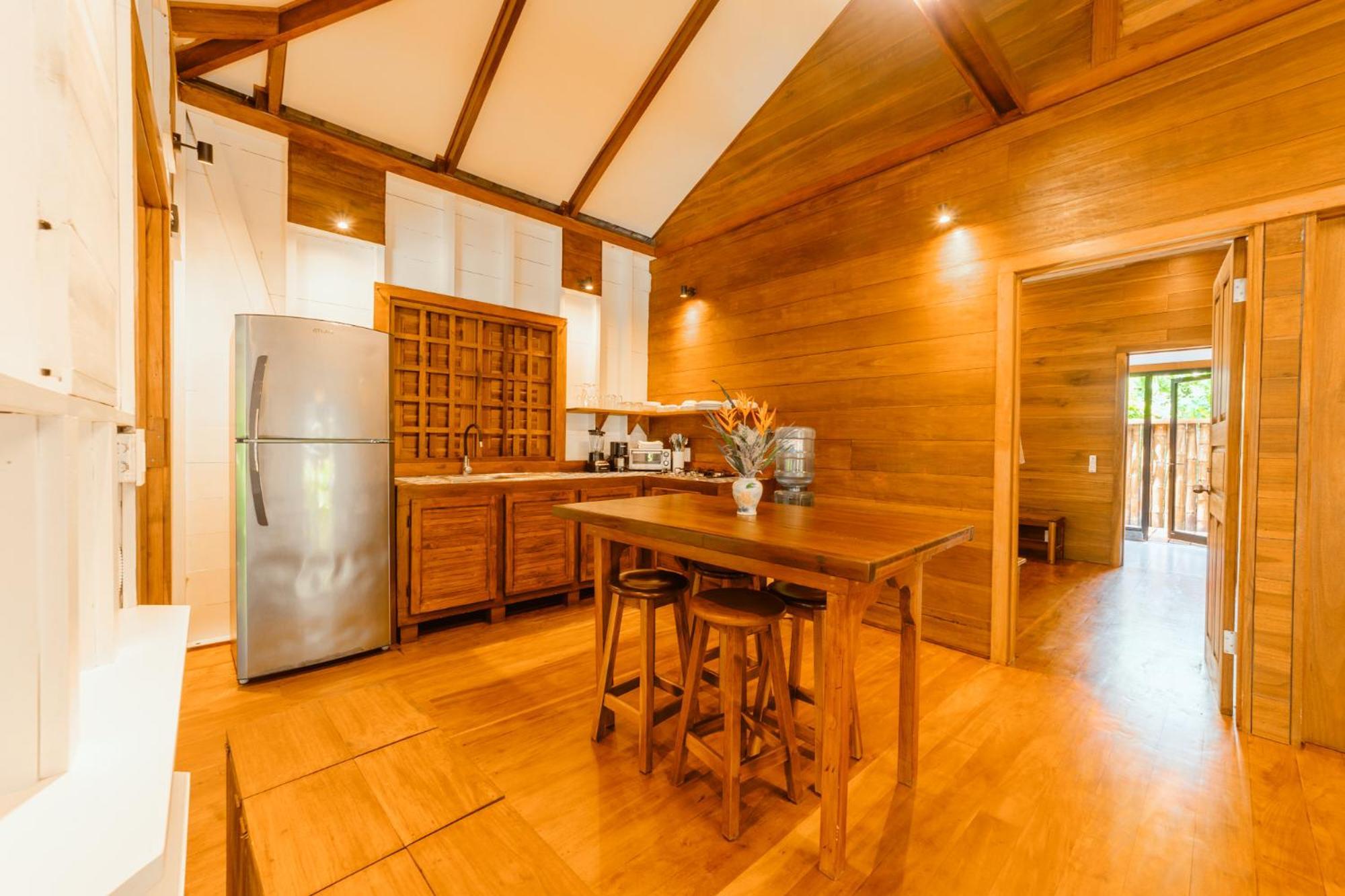 Casa Viva Lodge Puerto Viejo de Talamanca Экстерьер фото