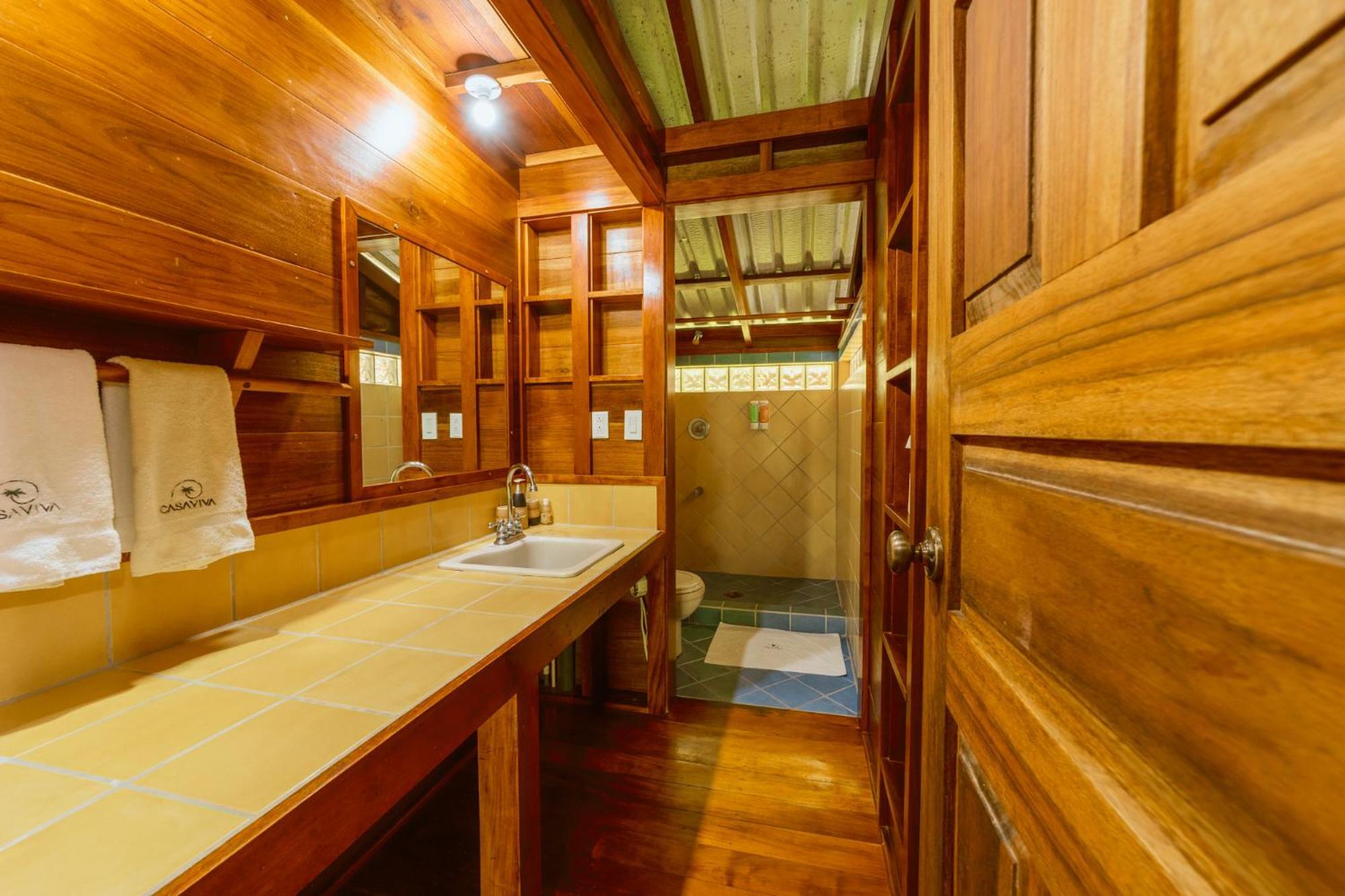Casa Viva Lodge Puerto Viejo de Talamanca Экстерьер фото
